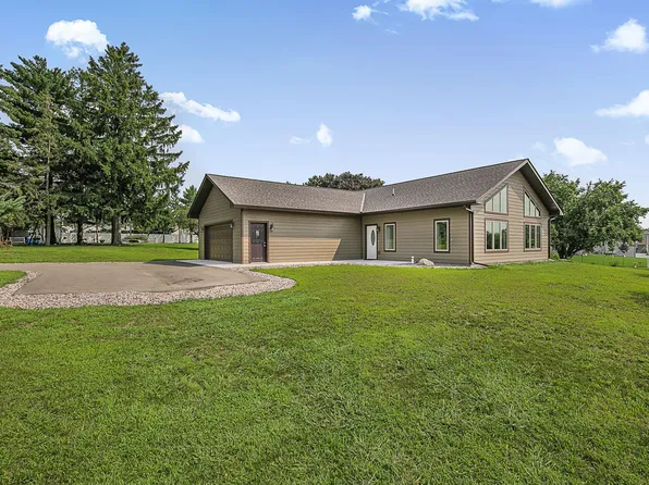 1000 10th Ave NE, Sauk Rapids, MN 56379