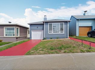 5 Oceanside Dr, Daly City, CA 94015