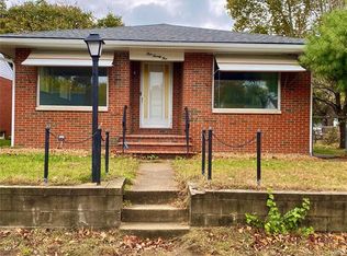 425 Bowman Ave, East Alton, IL 62024