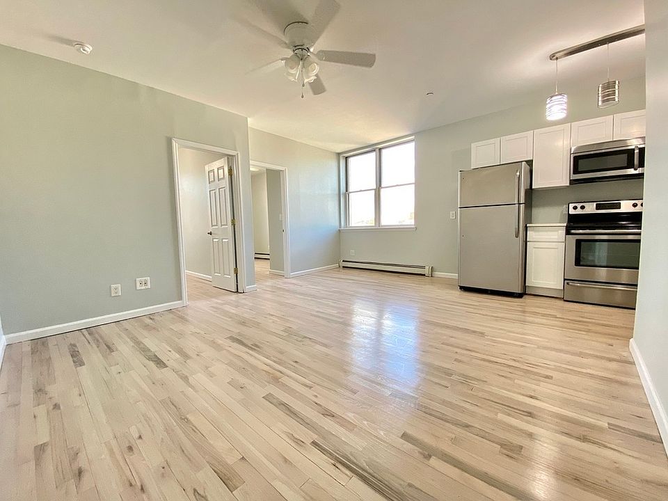 1st image of 266 22nd St #5A
