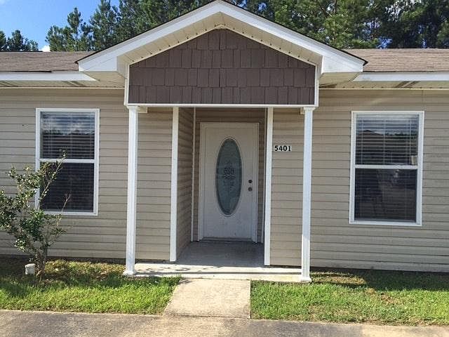 1st image of 5401 Quail Creek Cir