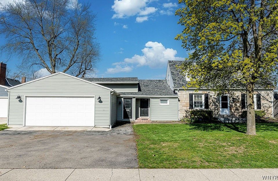 1st image of 1360 Colvin Blvd