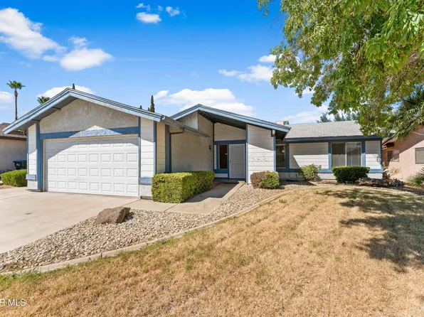 39221 Foxholm Dr, Palmdale, CA 93551