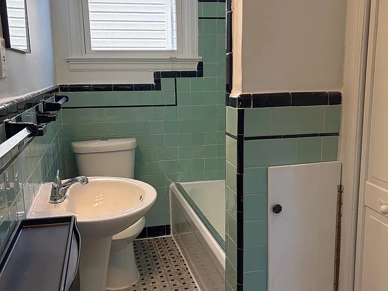 4611 Edmonston Rd #1 — Photo 31