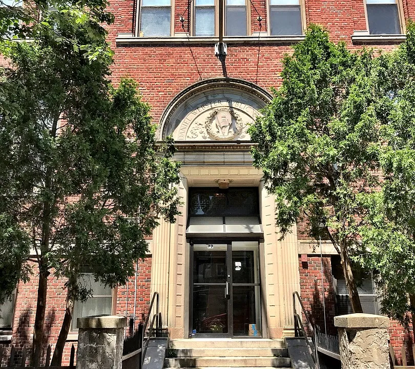 72 Lubec St #5