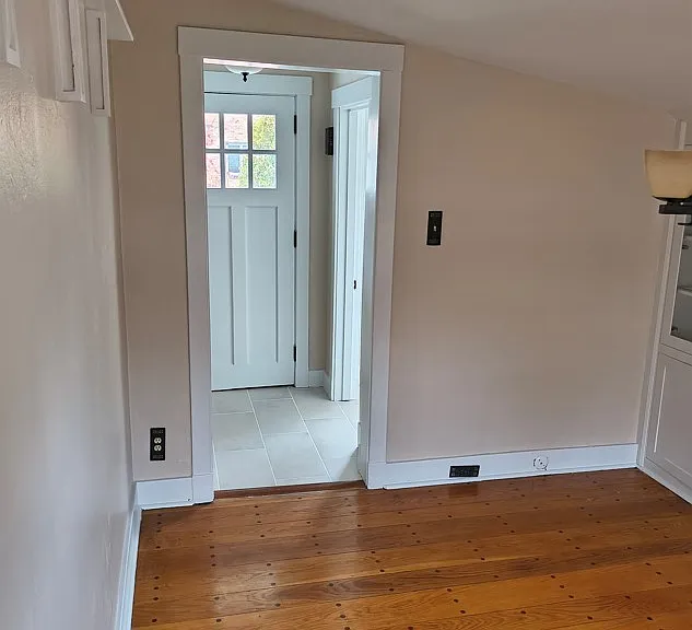 272 Dixon Ave — Photo 25