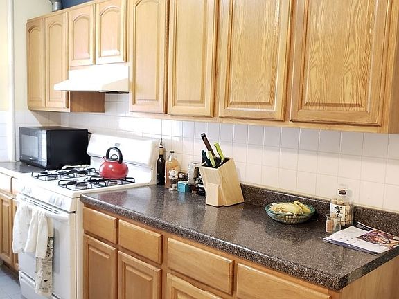 2nd image of 25-05 Newtown Ave #2