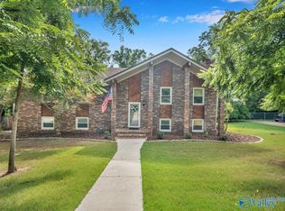 12017 Bell Mountain Dr SW, Huntsville, AL 35803