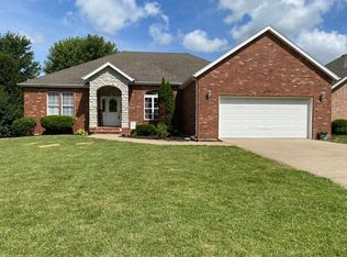 655 S Cherry Ridge Blvd, Springfield, MO 65809