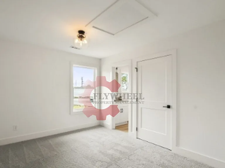 103 Rayon Dr — Photo 8
