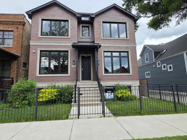 1922 W Grace St, Chicago, IL 60613