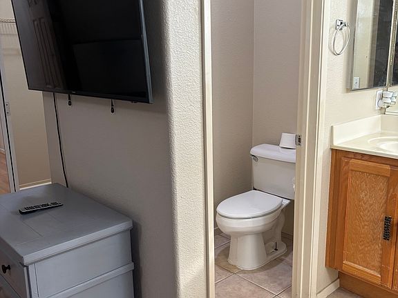 3rd image of 6789 Brook Falls Cir