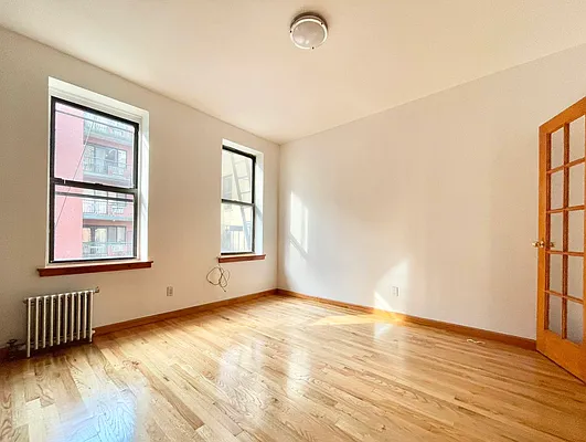 Rented by Compass | media 13