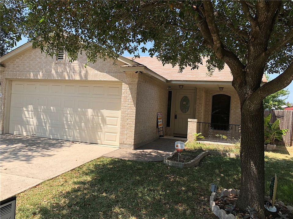 2nd image of 1156 Miss Kimberlys Ln