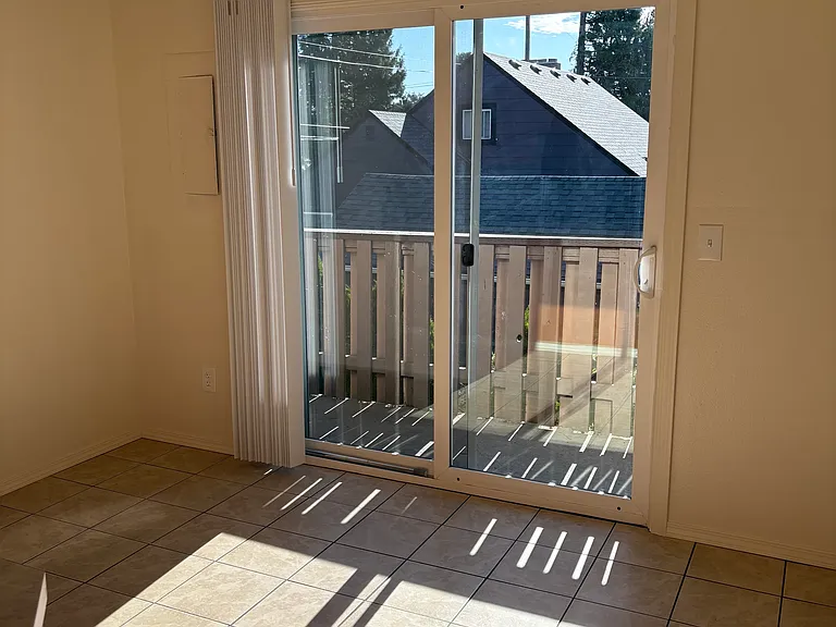 6866 NE Multnomah St #6866 — Photo 10