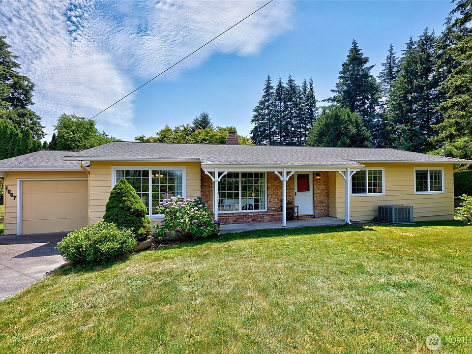 1st image of 1067 Swanson Way NE