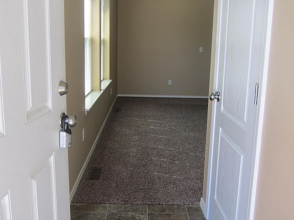 4th image of 2918 Mariah Ct #2