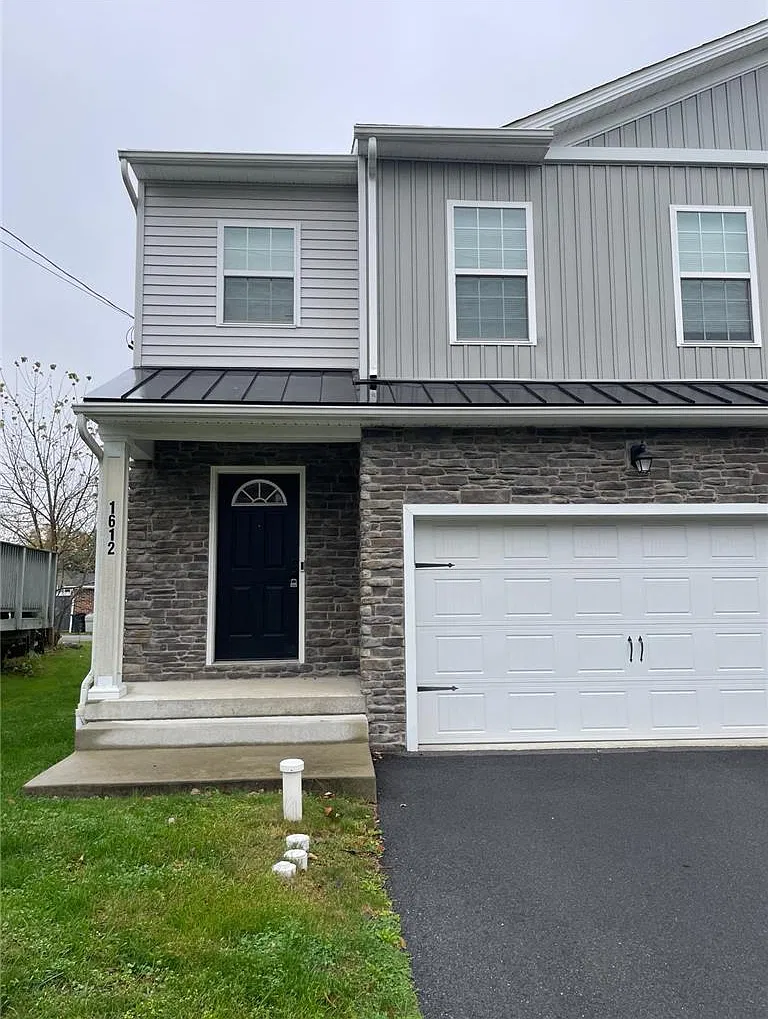 3 bed, 2.5 bath, 1562 sqft, $2,480 — Photo 1