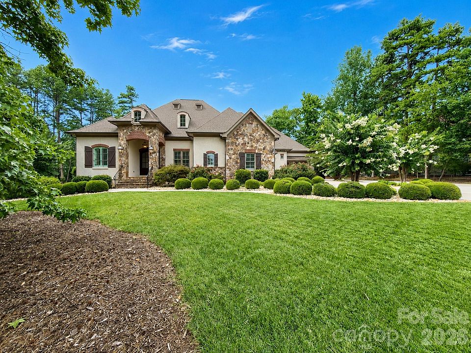 1st image of 119 Alton Ct