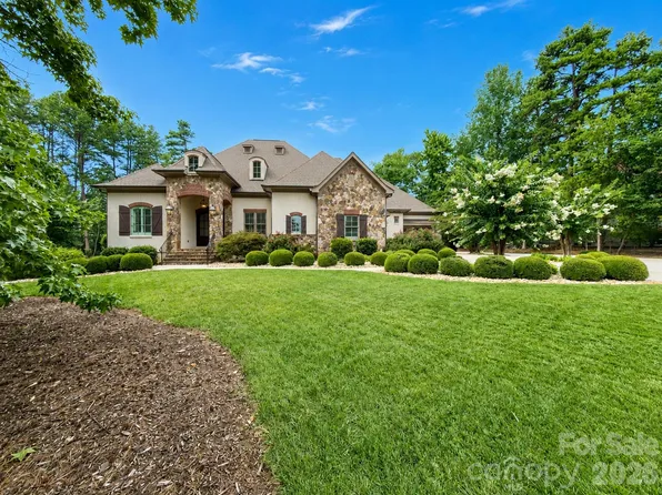 119 Alton Ct, Mooresville, NC 28117