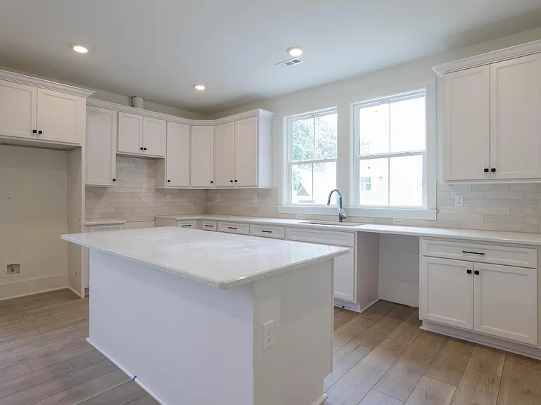 219 Fairground St #101-A — Photo 4