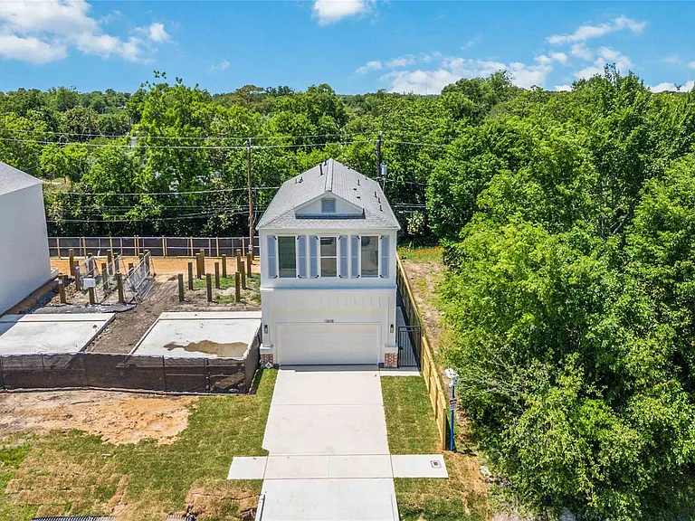 10608 Ashville Dr — Photo 42