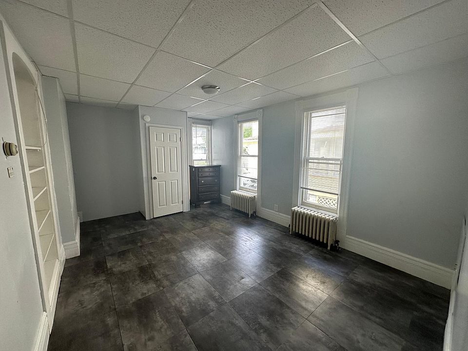 28 Monroe Ave Brockport NY Zillow