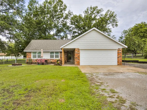 18136 S 4150th Rd, Claremore, OK 74017