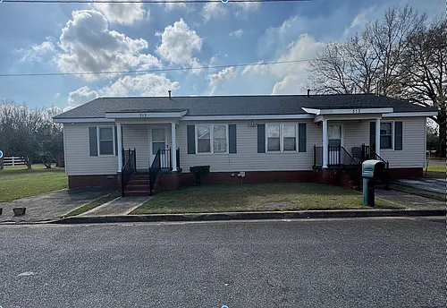 313B Lawn St #313B Photo 1