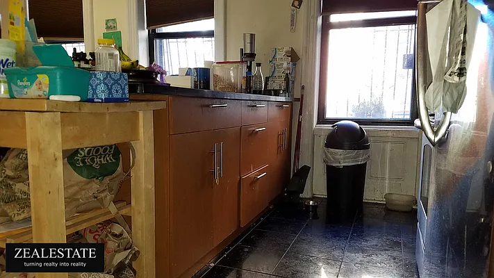 Rented by ZealEstate Group Inc | media 50