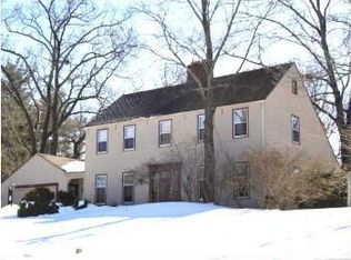 6998 Woodbrook Dr SE, Grand Rapids, MI 49546