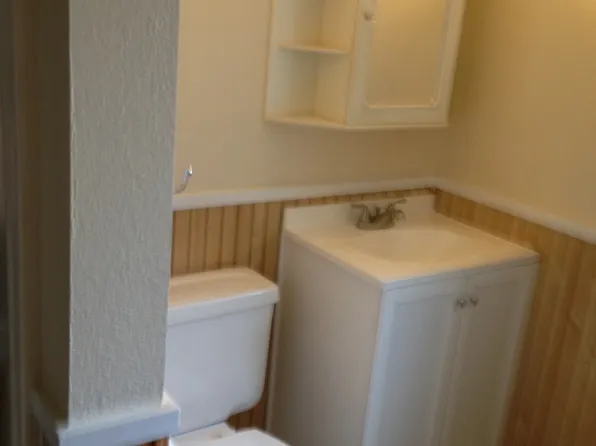 15606 2nd Pl W, Lynnwood, WA 98087