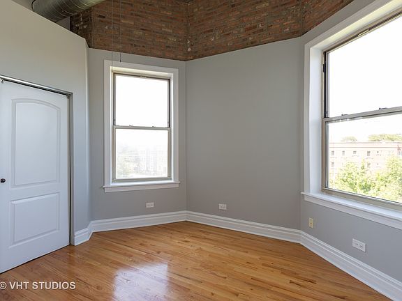 5th image of 5014 S King Dr APT 3W
