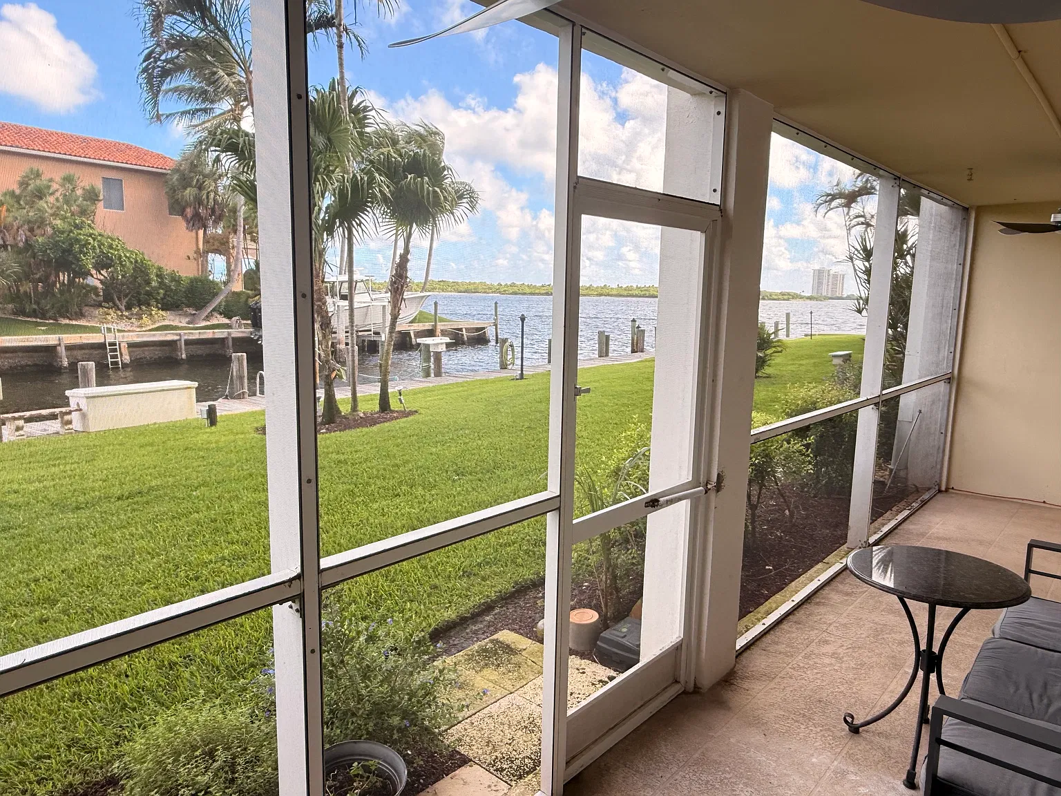 1 bed, 780 sqft, $6,000 — Photo 4