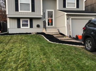 4208 Burningtree Rd, Liverpool, NY 13090