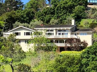 12630 Viscaino Ct, Los Altos Hills, CA 94022