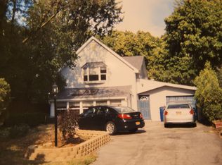 1173 Eggert Rd, Amherst, NY 14226