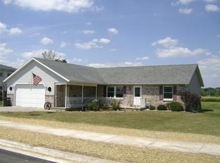 230 E Main St, HILBERT, WI 54129