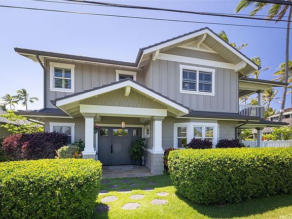 Front entrance. Craftsman style home.