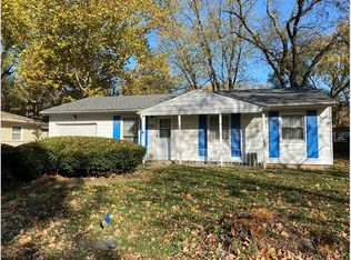 1406 Dobbins Dr, Champaign, IL 61821