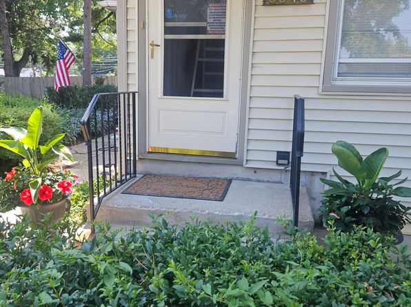 6040 N Avondale Ave Suite 2F