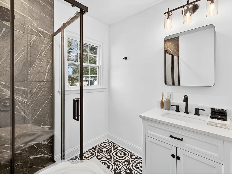 6013 Ferndale Pl — Photo 42
