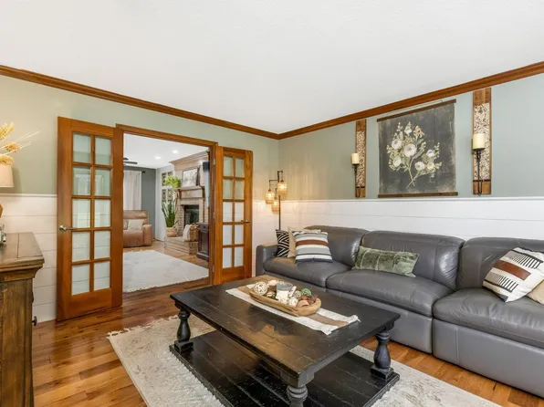 1365 Normandy Dr, Newark, OH 43055