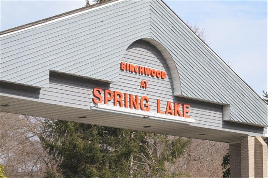2nd image of 776 Birchwood Park Dr