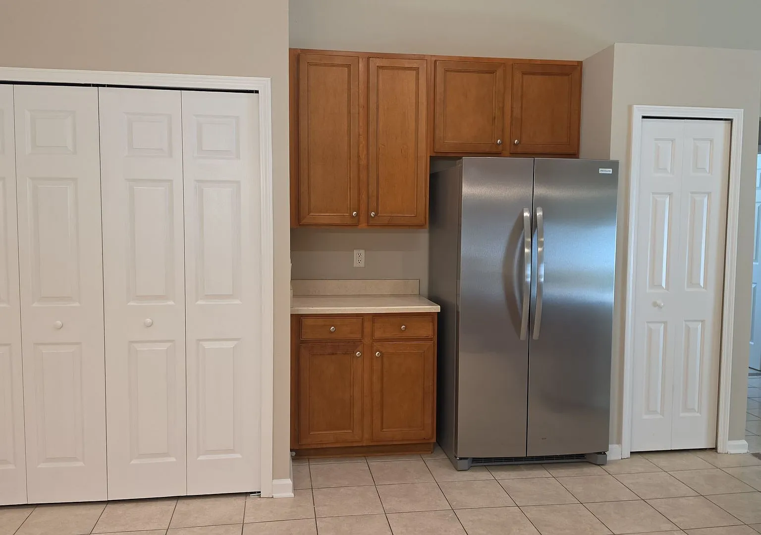 Beautifully Remodeled 3-Bedroom Home in Desirable Oakleaf! — Photo 4