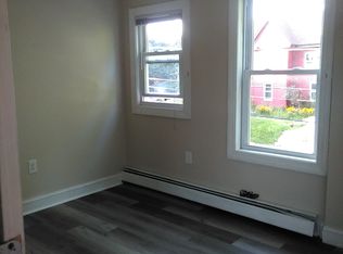 209 Stevens Ave APT 3, Portland, ME 04102