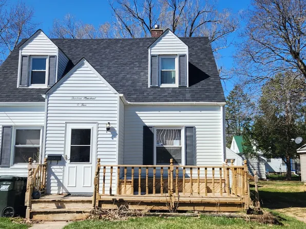 1305 15th Ave, Sterling, IL 61081