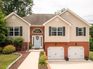 97 Roundtree Ct, Flintstone, GA 30725