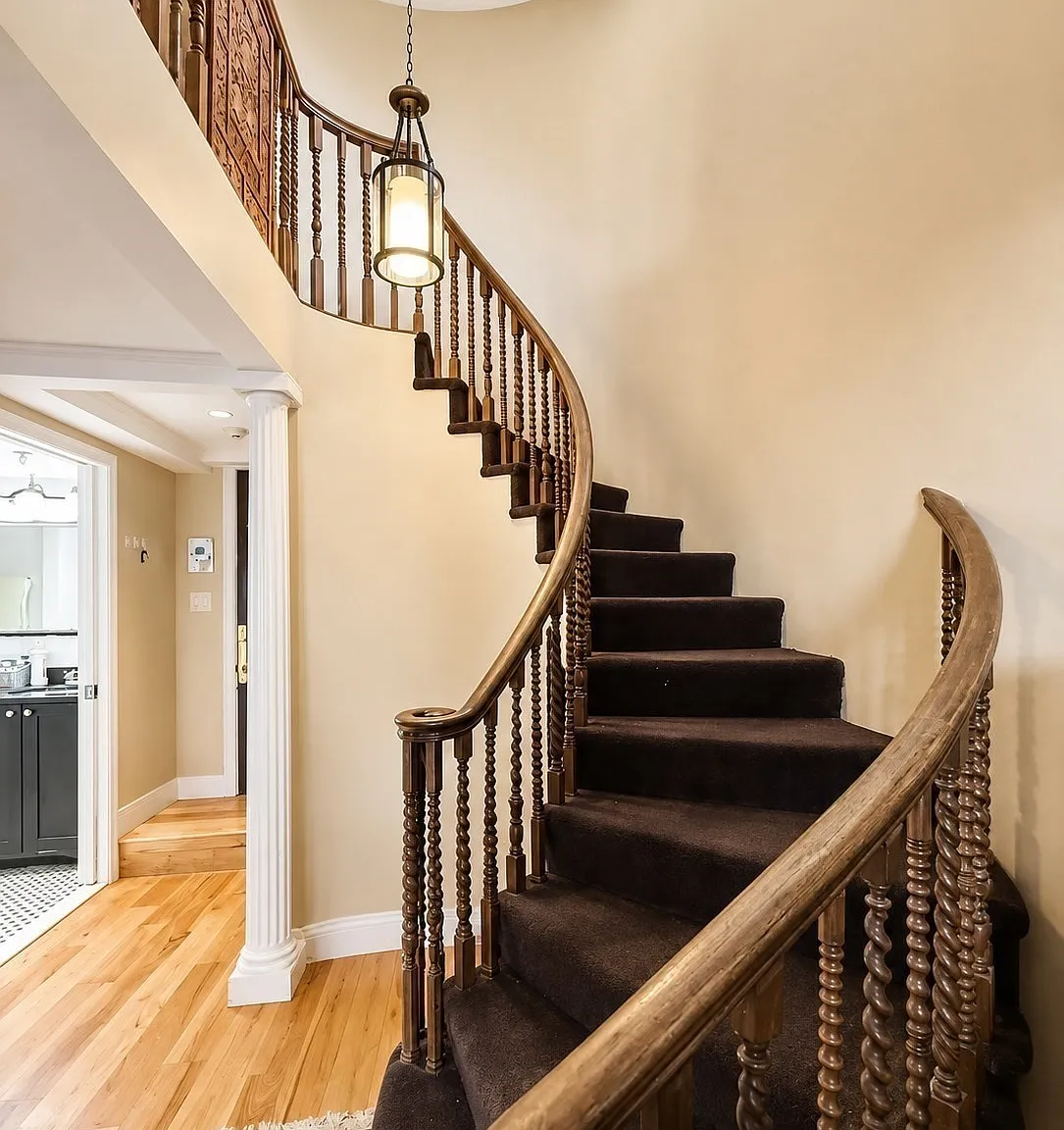 3 bed, 2.0 bath, 1250 sqft, $5,500 — Photo 1