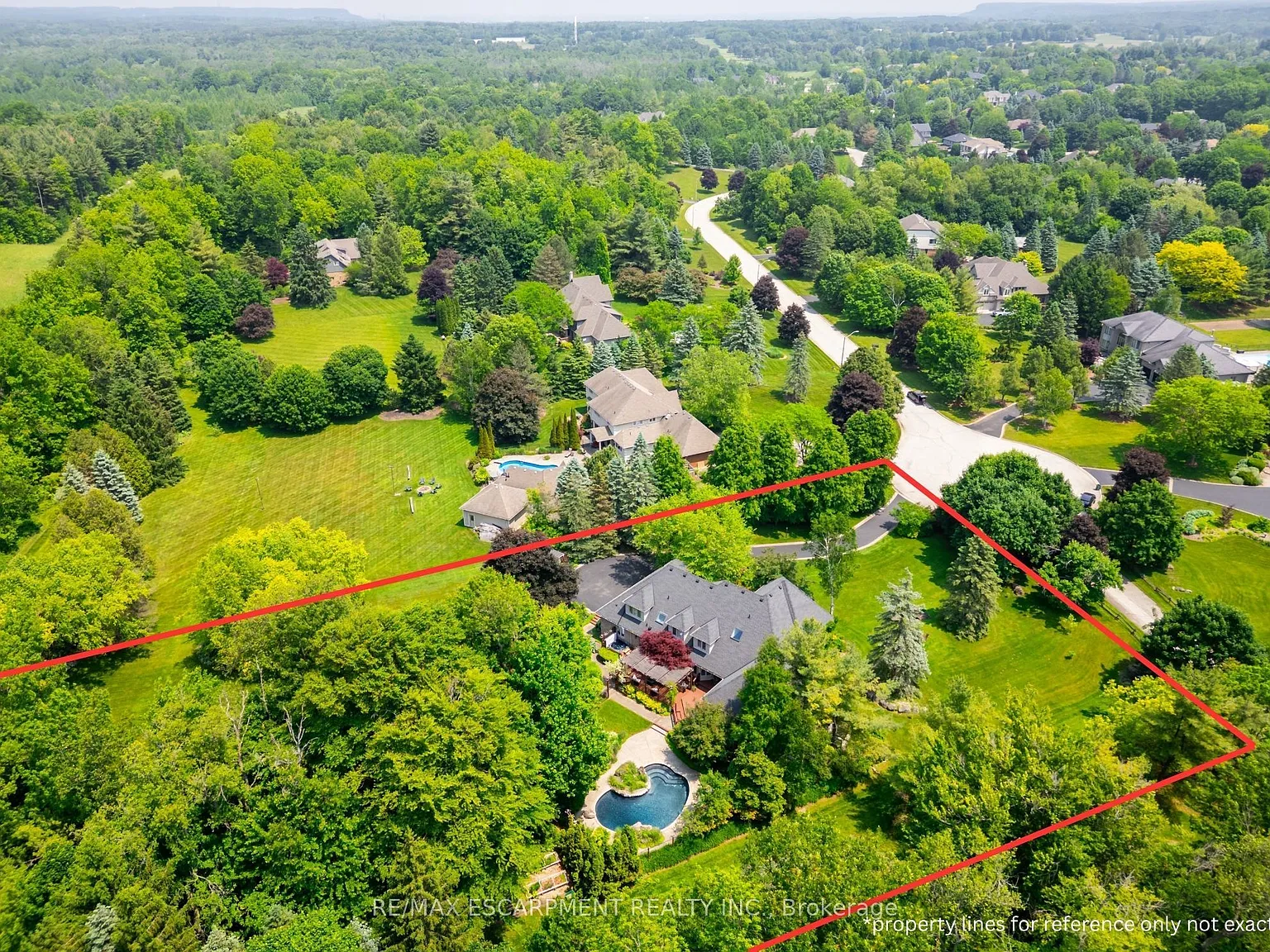 5 bed, $9,800 — Photo 2